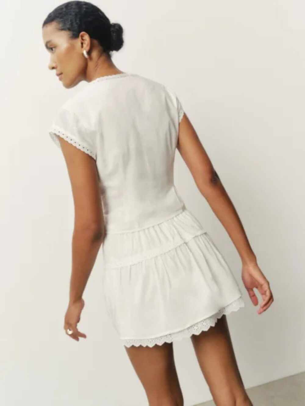 NWOT Reformation Valetta Two Piece in White Top Mini Skirt Cotton Size 8 - Picture 4 of 6